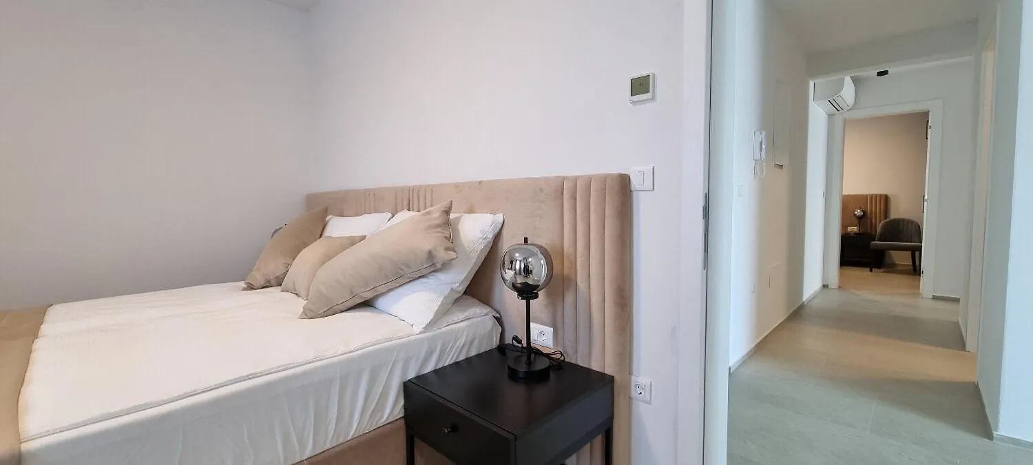 Apartments Mark 2 - 100 M From Sea Medulin
